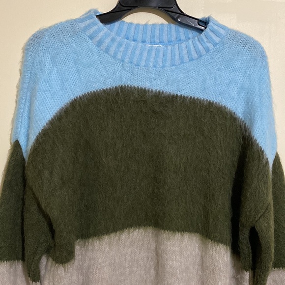 BP Oversized Brushed Pullover Sweater In Blue Trixie Multi Stripe Size S NWT - Picture 4 of 12